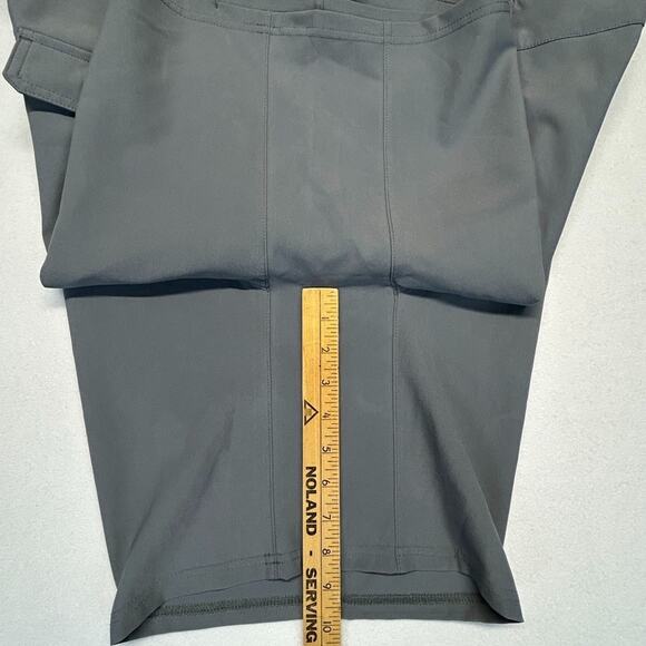 Huk Pursuit 8.5" Chino Shorts Mens XL 40x8.5 Gray Elastic Waist Fishing Camping - Picture 11 of 13